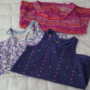 Girls loose fitting tanks